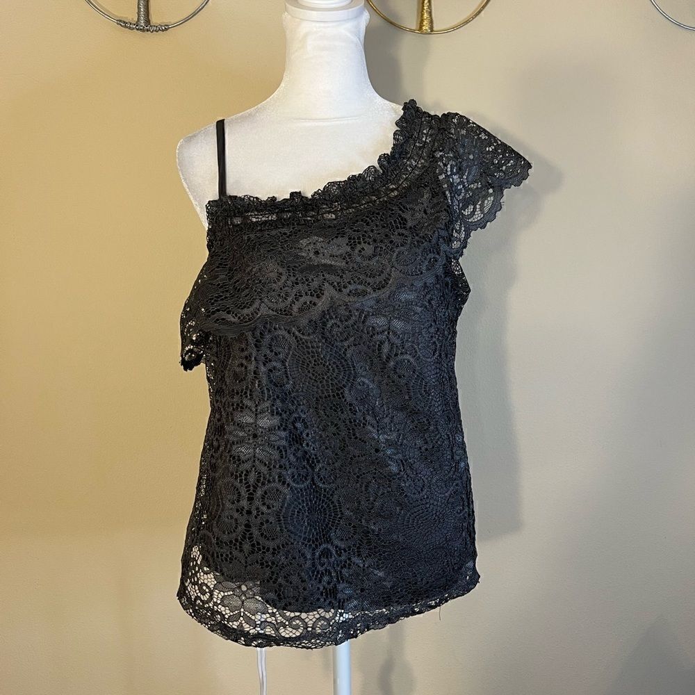 NWT! Maurices Gray Lace One Shoulder Blouse Size XS